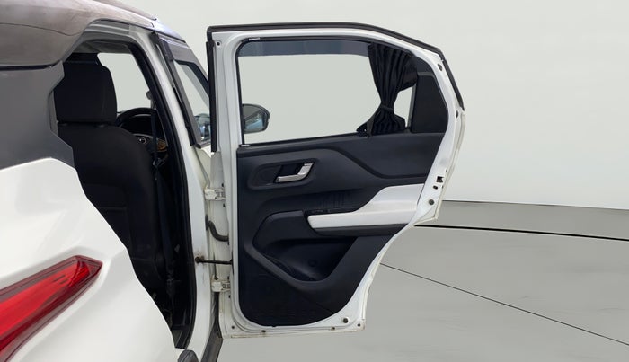 2021 Tata PUNCH CREATIVE AMT 1.2 RTN DUAL TONE, Petrol, Automatic, 31,940 km, RHS Rear Door