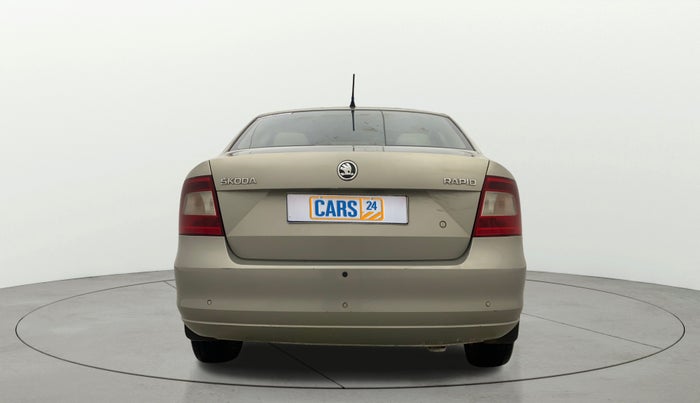 2015 Skoda Rapid 1.5 TDI CR ELEGANCE PLUS AT, Diesel, Automatic, 1,07,021 km, Back/Rear