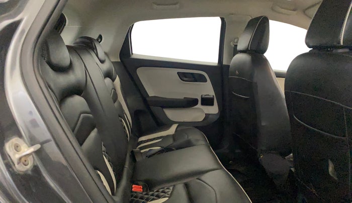 2021 Tata ALTROZ XE PETROL, Petrol, Manual, 25,547 km, Right Side Rear Door Cabin
