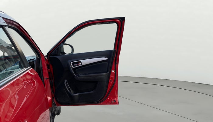 2022 Maruti Vitara Brezza ZXI PLUS, Petrol, Manual, 46,520 km, RHS Front Door