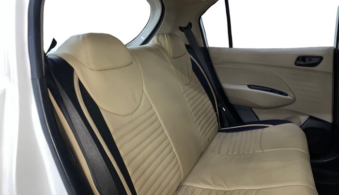 2021 Hyundai NEW SANTRO MAGNA, Petrol, Manual, 26,487 km, Right Side Rear Door Cabin