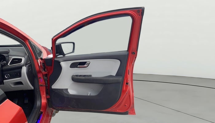 2021 Tata ALTROZ XZ PETROL, Petrol, Manual, 29,427 km, RHS Front Door