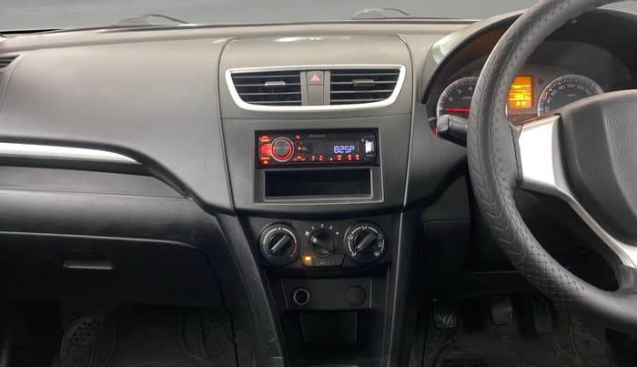 2013 Maruti Swift VXI, Petrol, Manual, 43,577 km, Air Conditioner