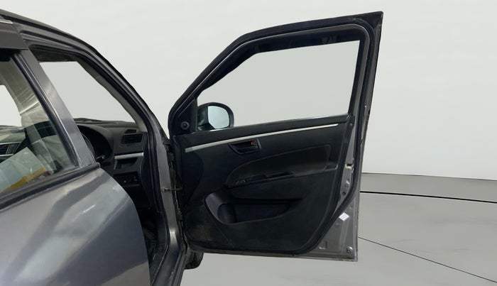 2017 Maruti Swift LXI (O), Petrol, Manual, 79,321 km, RHS Front Door