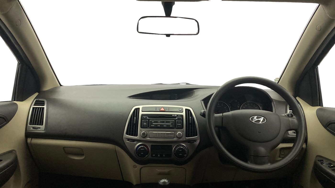 2013 Hyundai i20 MAGNA (O) 1.2, Petrol, Manual, 61,150 km, Dashboard