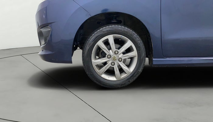 2017 Maruti Wagon R 1.0 VXI+, Petrol, Manual, 30,550 km, Left Front Wheel