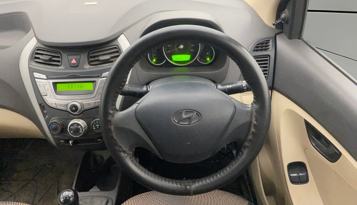 2014 Hyundai Eon MAGNA +, Petrol, Manual, 42,265 km, Steering Wheel Close Up
