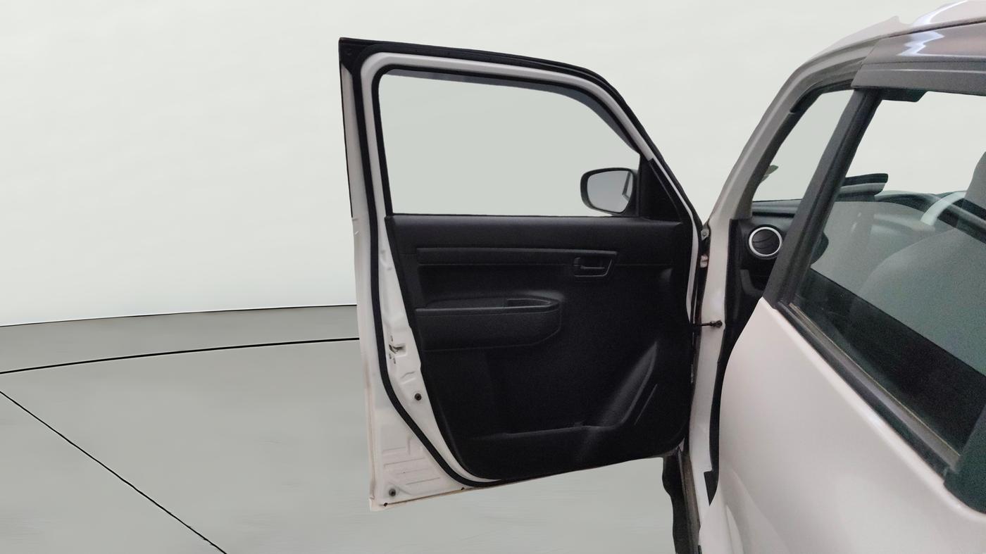 2024 Maruti S PRESSO VXI+, Petrol, Manual, 6,810 km, LHS Front Door