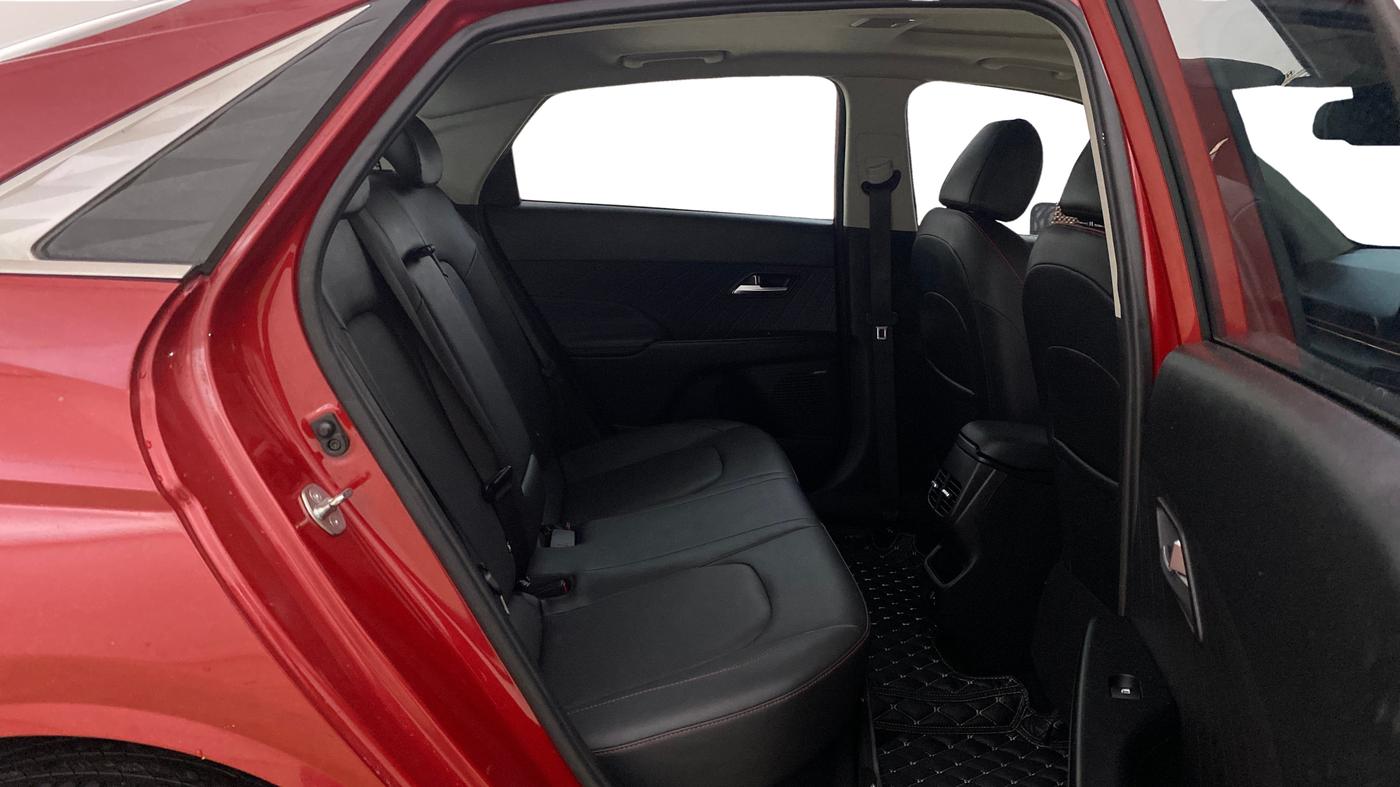 2023 Hyundai Verna SX (O) 1.5 TURBO PETROL DCT, Petrol, Automatic, 41,611 km, Right Side Rear Door Cabin