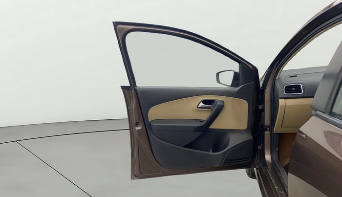 2016 Volkswagen Ameo HIGHLINE1.2L, Petrol, Manual, 66,761 km, LHS Front Door