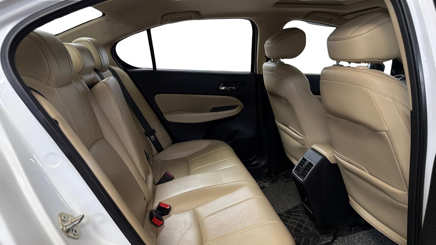 2023 Honda City 1.5L I-VTEC ZX CVT, Petrol, Automatic, 58,188 km, Right Side Rear Door Cabin