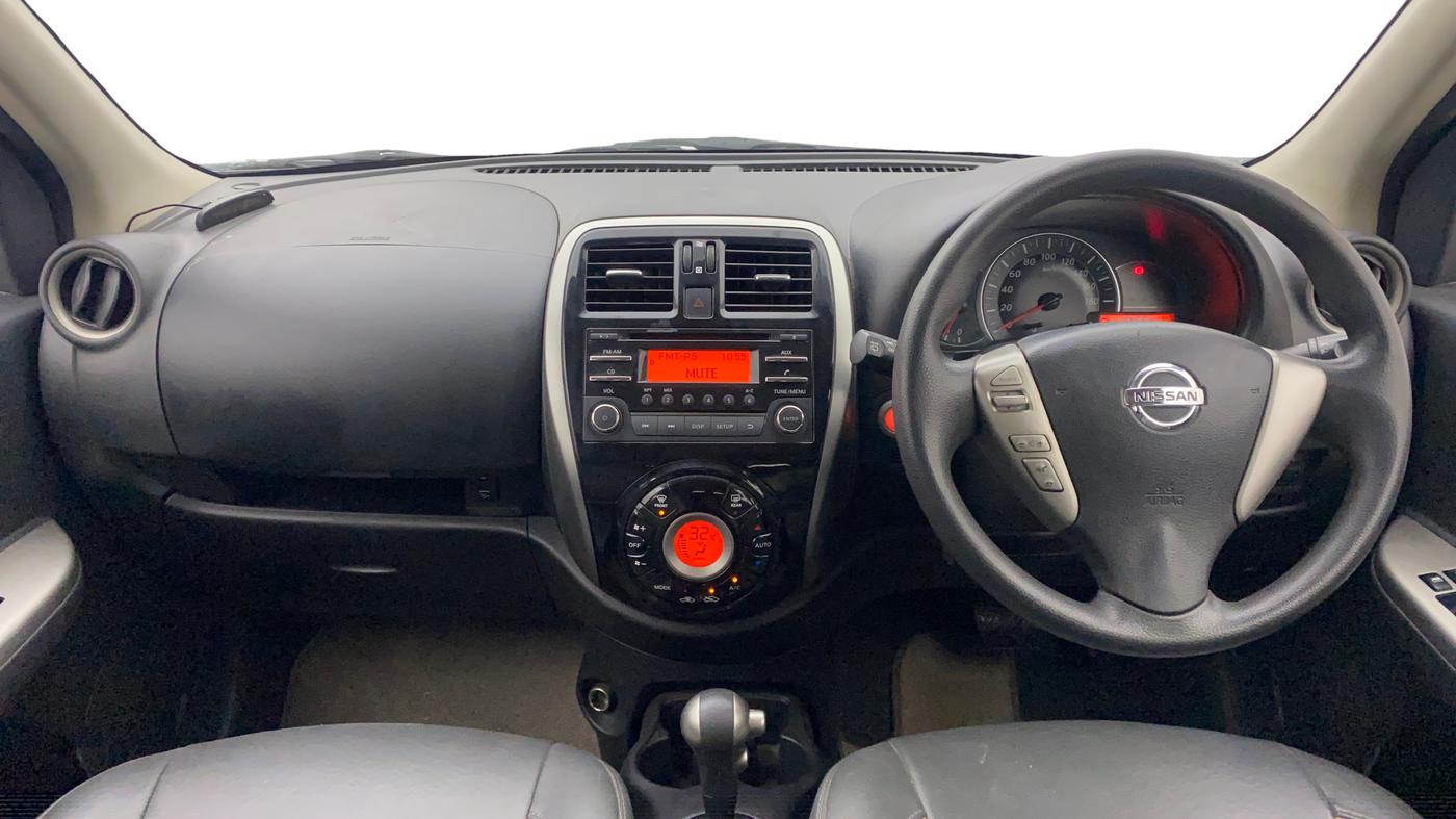 2017 Nissan Micra XV CVT, Petrol, Automatic, 38,065 km, Dashboard