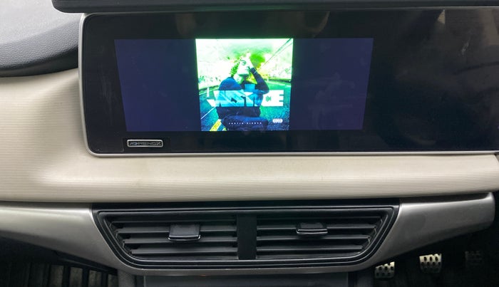 2022 Mahindra XUV700 AX 5 D MT 7 STR, Diesel, Manual, 59,650 km, Air Conditioner