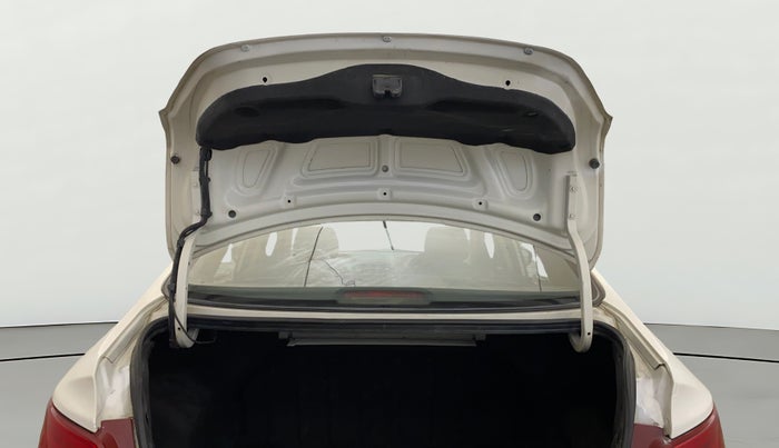 2016 Hyundai Verna 1.6 VTVT S, Petrol, Manual, 55,743 km, Boot Door Open