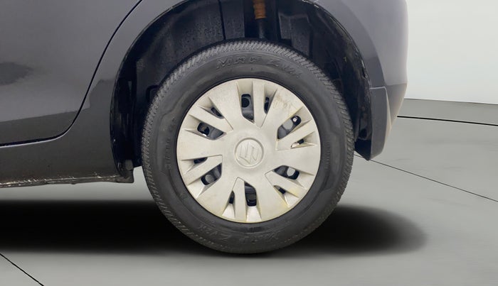 2013 Maruti Swift VDI, Diesel, Manual, 1,33,984 km, Left Rear Wheel