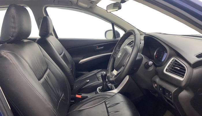 2022 Maruti S Cross ZETA 1.5, Petrol, Manual, 35,461 km, Right Side Front Door Cabin