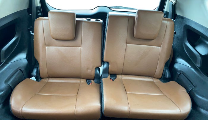 2022 Toyota Innova Crysta 2.4 ZX AT 7 STR, Diesel, Automatic, 86,716 km, Third Seat Row ( optional )