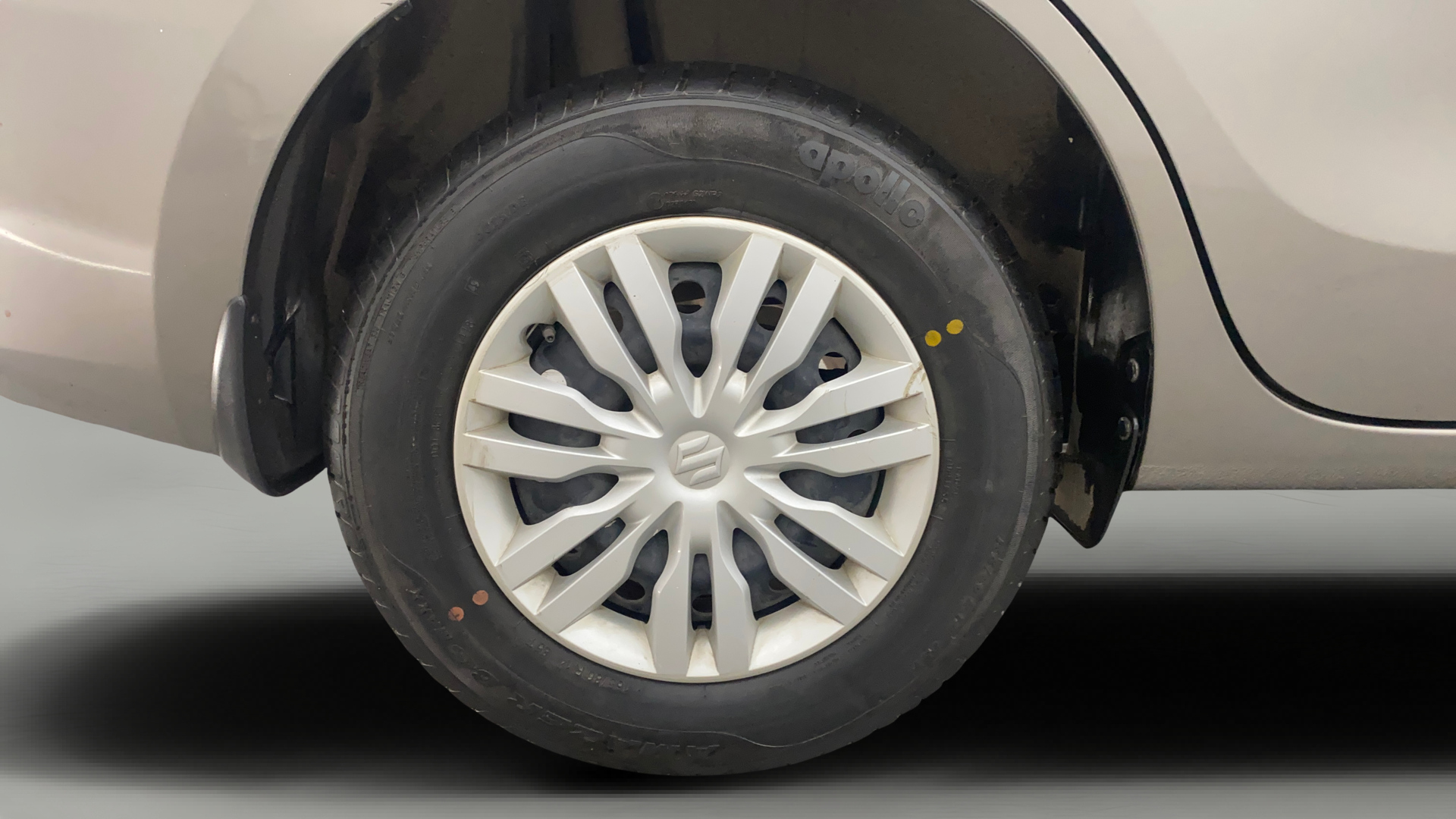 camera-Right-Rear-Wheel