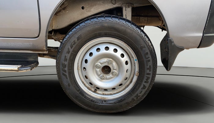 2023 Maruti Eeco 5 STR AC CNG, CNG, Manual, 43,667 km, Left Rear Wheel