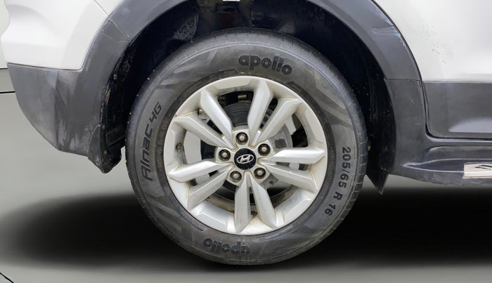 2016 Hyundai Creta SX PLUS 1.6 PETROL, Petrol, Manual, 84,413 km, Right Rear Wheel