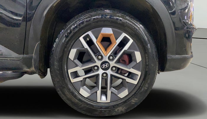 2023 Hyundai VENUE SX (O) 1.0 TURBO DCT, Petrol, Automatic, 15,243 km, Right Front Wheel