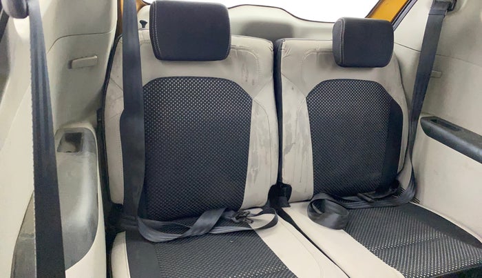 2020 Renault TRIBER RXZ AMT, Petrol, Automatic, 37,499 km, Third Seat Row ( optional )