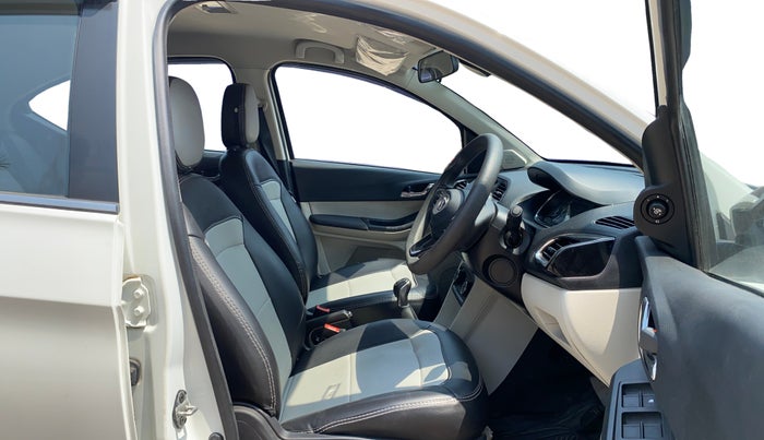 2023 Tata TIGOR XZ PLUS CNG, CNG, Manual, 30,087 km, Right Side Front Door Cabin