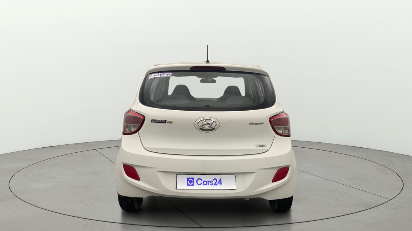2015 Hyundai Grand i10 MAGNA 1.2 KAPPA VTVT, Petrol, Manual, 1,12,609 km, Back/Rear