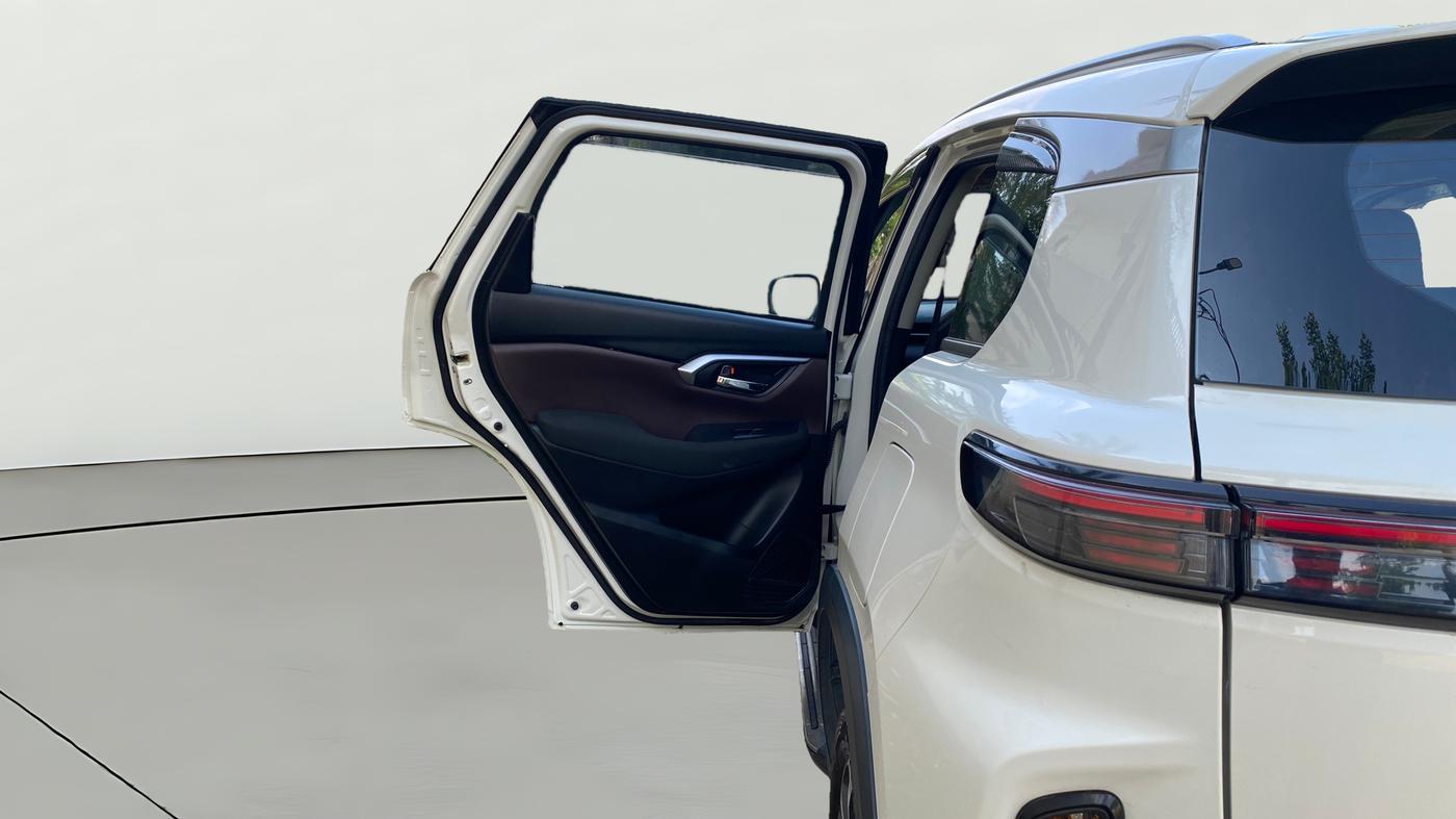 2025 Maruti Grand Vitara Delta Plus Hybrid eCVT, Hybrid, Automatic, 12,045 km, LHS Rear Door