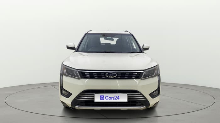 2021 Mahindra XUV300 W8 (O) 1.2 PETROL, Petrol, Manual, 78,894 km, Front
