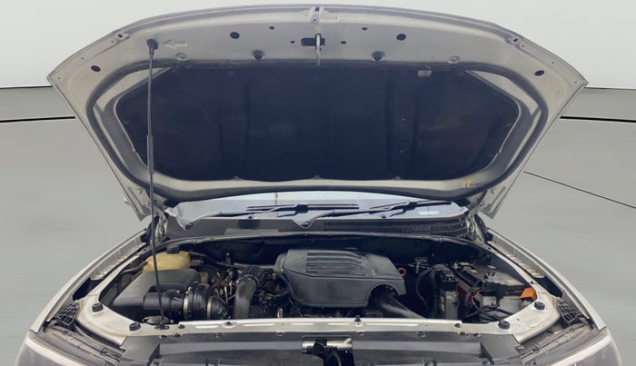 2023 Mahindra SCORPIO-N Z8 PETROL AT 7 STR, Petrol, Automatic, 25,348 km, Open Bonet