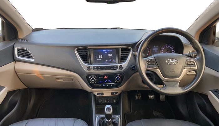 2018 Hyundai Verna 1.6 VTVT SX O, Petrol, Manual, 75,339 km, Dashboard