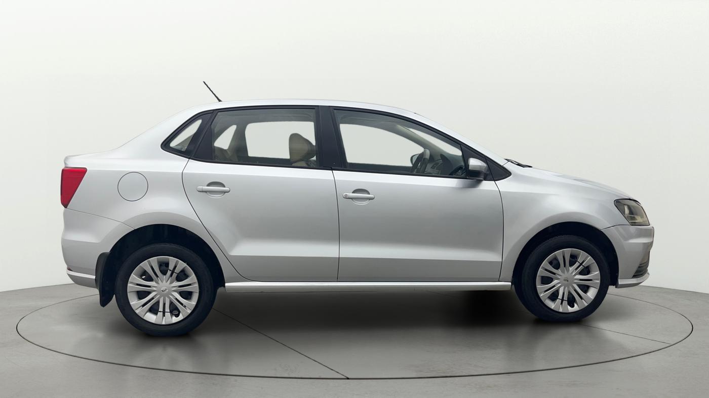 2016 Volkswagen Ameo COMFORTLINE 1.2L, Petrol, Manual, 66,582 km, Right Side View