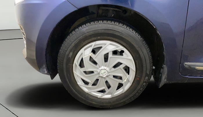 2019 Maruti Swift VXI AMT, Petrol, Automatic, 33,594 km, Left Front Wheel