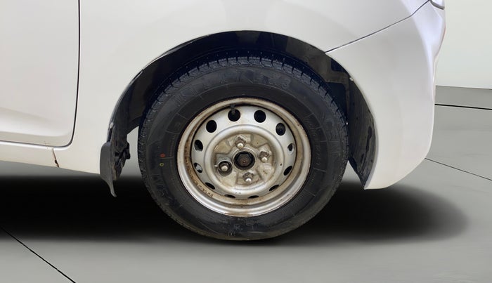 2015 Hyundai Eon ERA +, Petrol, Manual, 69,409 km, Right Front Wheel