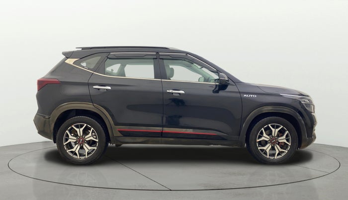 2019 KIA SELTOS GTX PLUS AT 1.5 DIESEL, Diesel, Automatic, 84,476 km, Right Side View