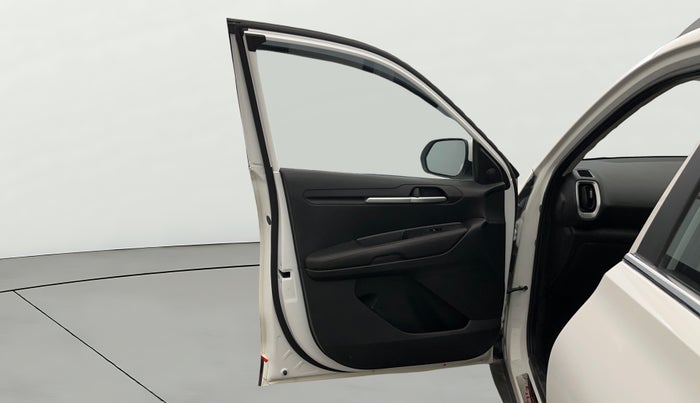 2023 KIA SONET HTE 1.2, Petrol, Manual, 19,618 km, LHS Front Door