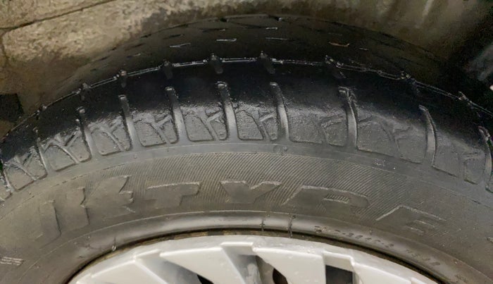 2015 Maruti Wagon R 1.0 LXI CNG, CNG, Manual, 78,270 km, Left Rear Tyre Tread