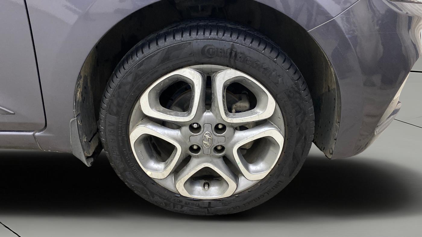 2019 Hyundai Elite i20 ASTA 1.2 (O), Petrol, Manual, 66,531 km, Right Front Wheel