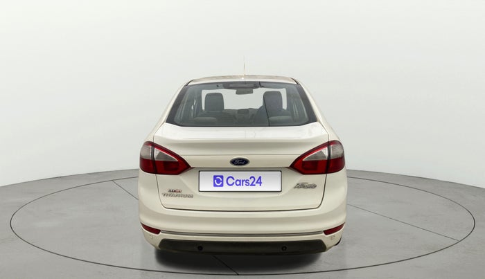 2015 Ford Fiesta TITANIUM DIESEL, Diesel, Manual, 58,007 km, Back/Rear