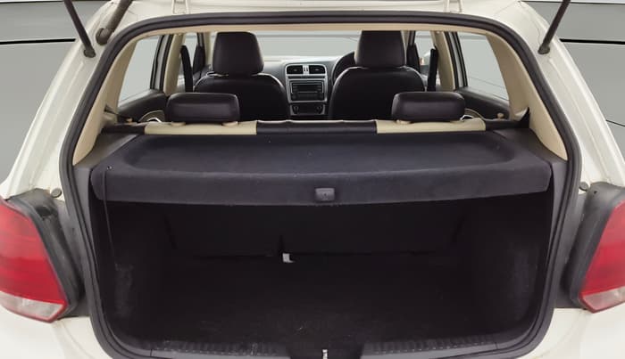2015 Volkswagen Polo HIGHLINE1.2L, Petrol, Manual, 31,566 km, Boot Open Zoomed View