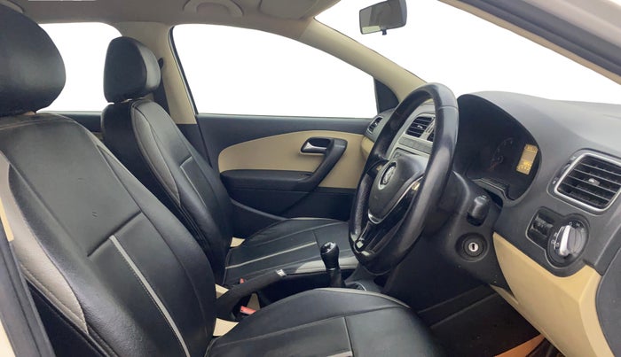 2017 Volkswagen Polo HIGHLINE1.2L, Petrol, Manual, 66,810 km, Right Side Front Door Cabin