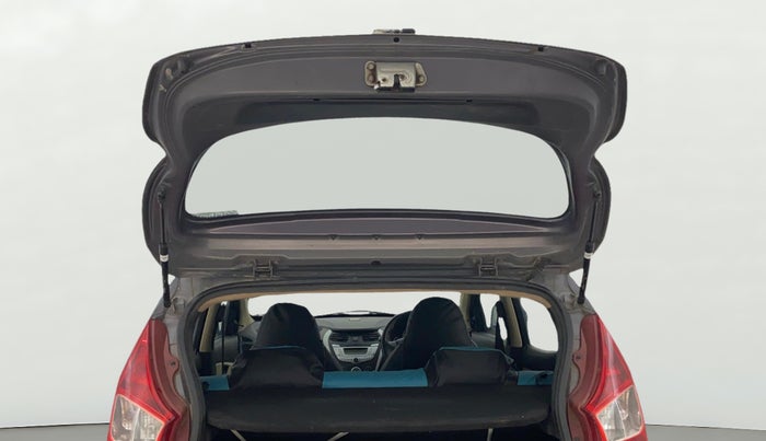 2018 Hyundai Eon MAGNA +, Petrol, Manual, 68,625 km, Boot Door Open