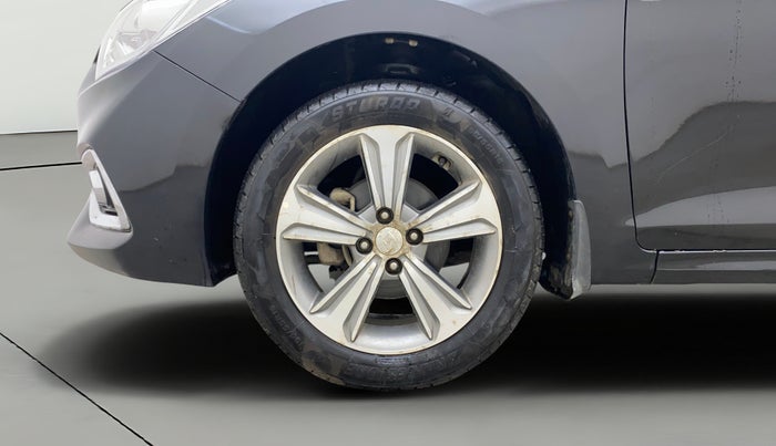 2018 Hyundai Verna 1.6 VTVT SX, Petrol, Manual, 95,503 km, Left Front Wheel