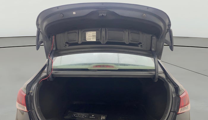 2020 Hyundai Verna SX 1.5 VTVT IVT, Petrol, Automatic, 95,956 km, Boot Door Open