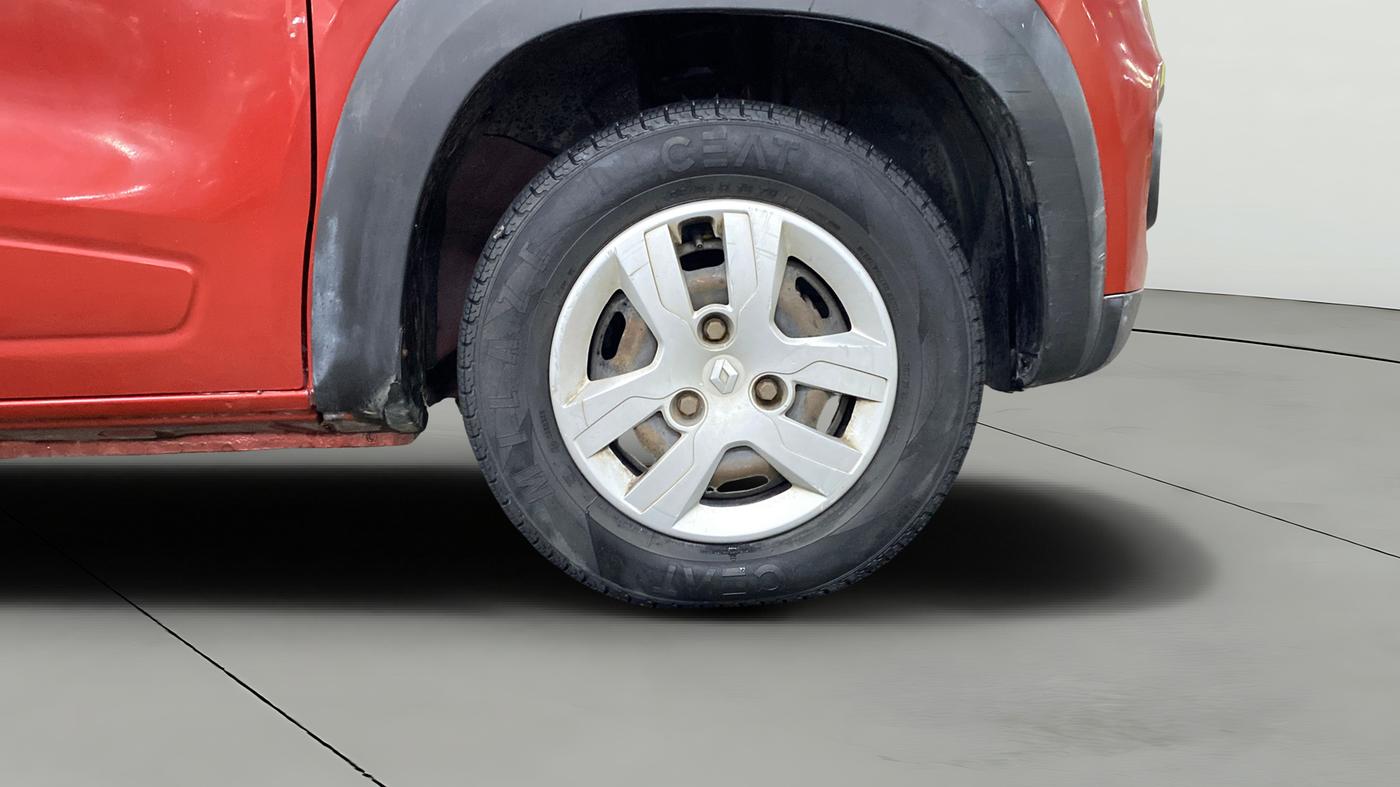 2016 Renault Kwid RXL, Petrol, Manual, 52,884 km, Right Front Wheel