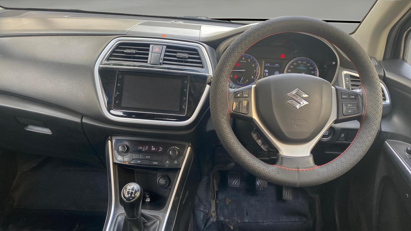2021 Maruti S Cross ZETA 1.5, Petrol, Manual, 84,064 km, Steering Wheel Close Up