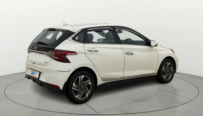 2022 Hyundai NEW I20 ASTA 1.2 MT, Petrol, Manual, 32,403 km, Right Back Diagonal