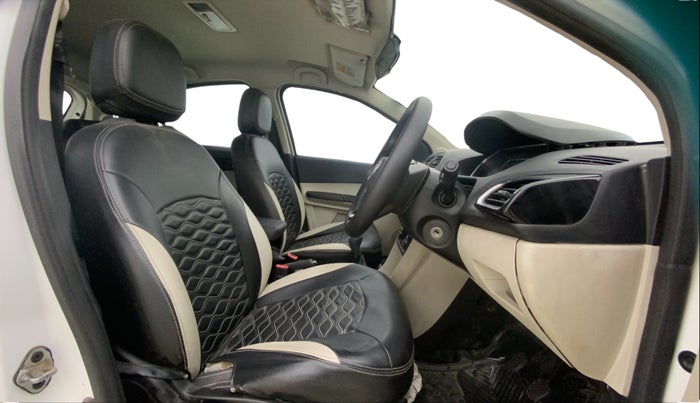 2022 Tata Tiago XZ PLUS CNG, CNG, Manual, 64,252 km, Right Side Front Door Cabin