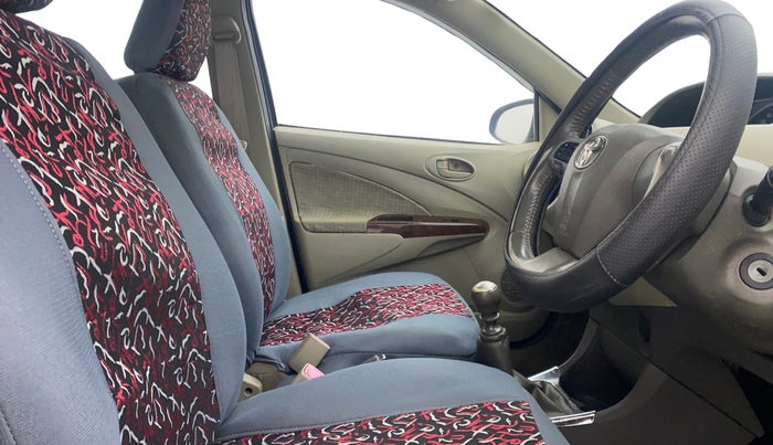 2013 Toyota Etios VD, Diesel, Manual, 72,619 km, Right Side Front Door Cabin